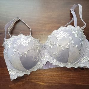 36D pastel/lavender balconet bra